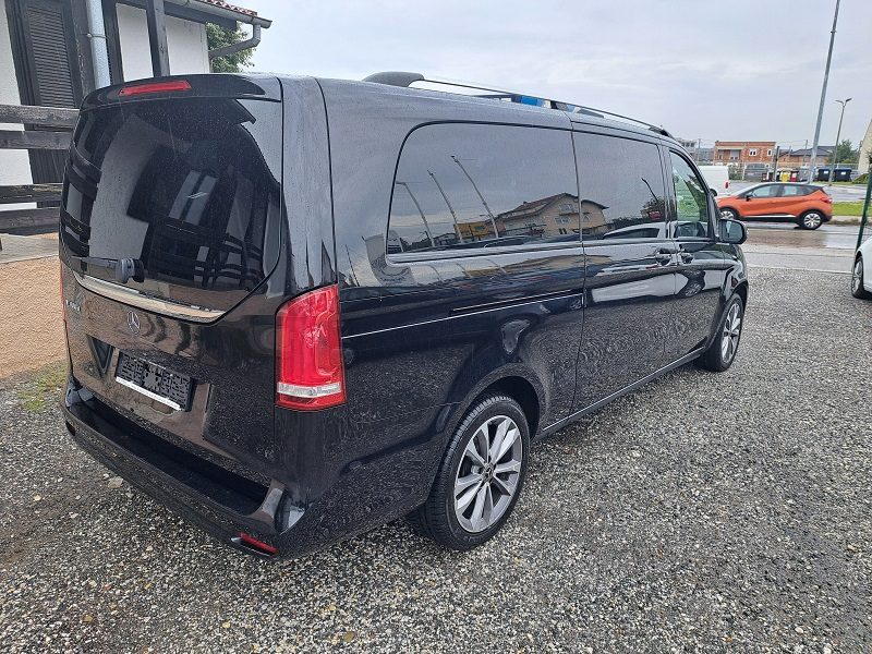 2022 Mercedes-Benz V-klasa — fotografija 4