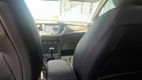 2018 Opel Grandland — sličica 18