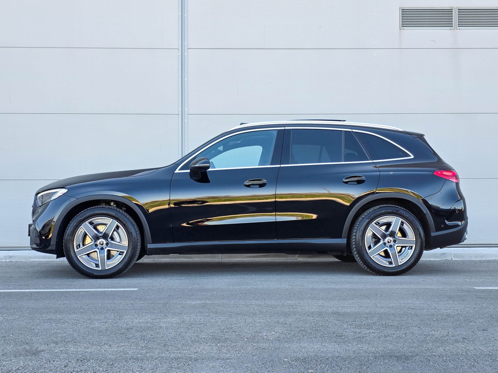 2023 Mercedes-Benz GLC — fotografija 8