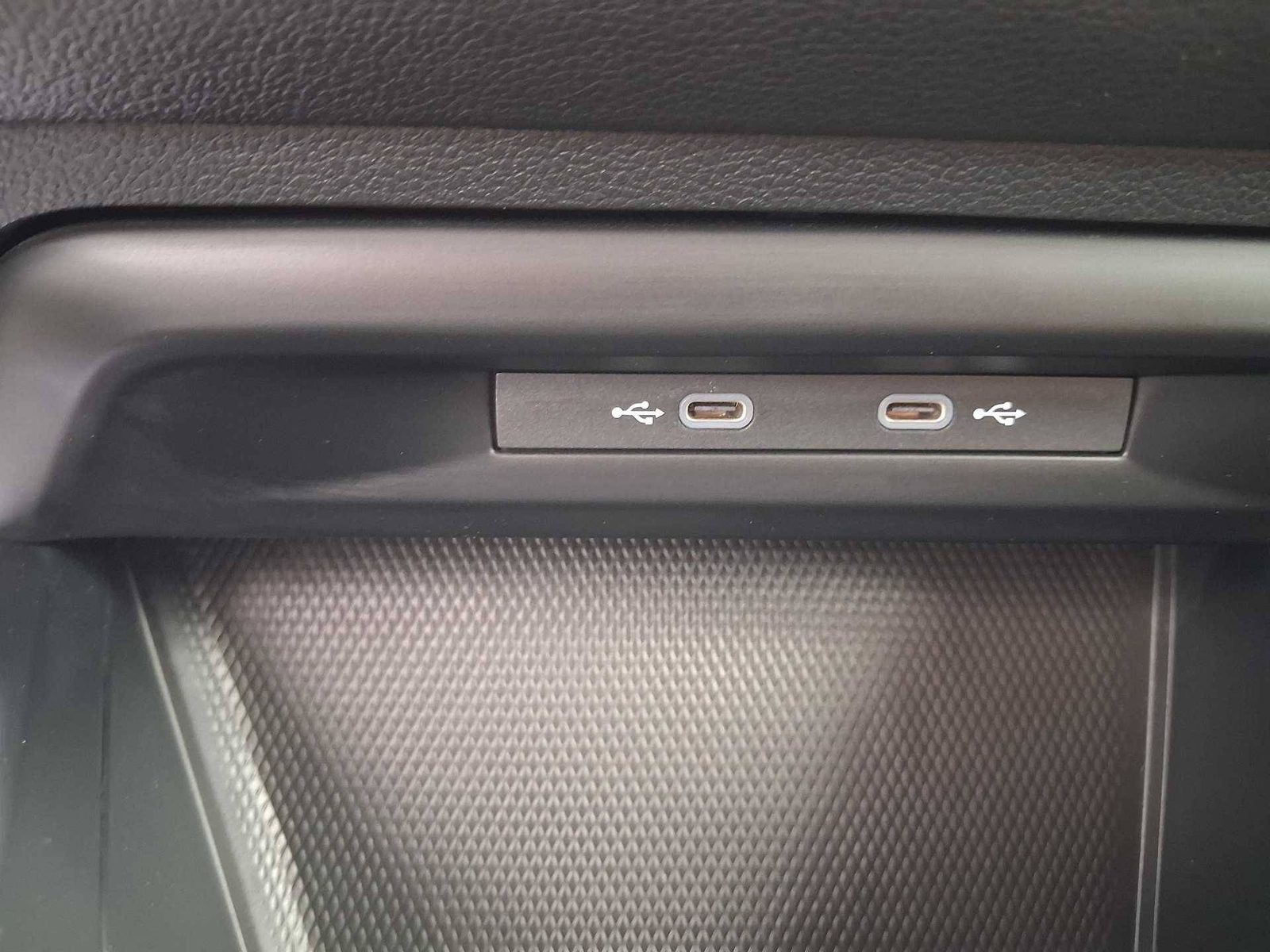 2023 Volkswagen Golf — fotografija 26