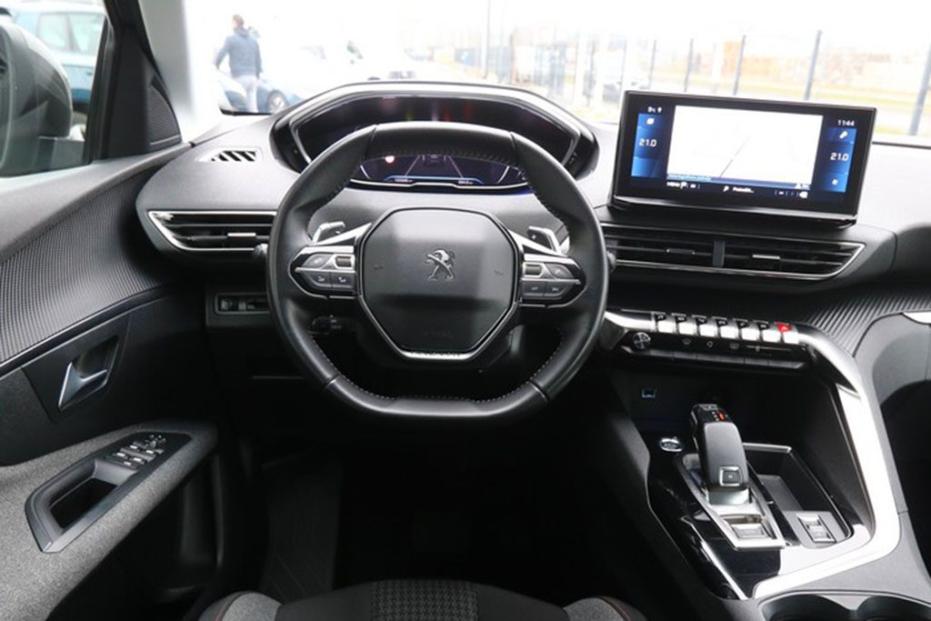 2021 Peugeot 3008 — fotografija 11