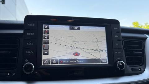 2020 Kia Stonic — sličica 26