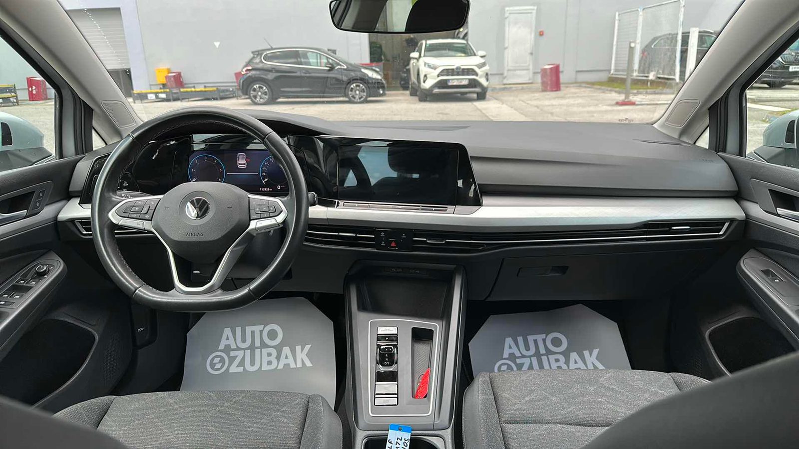 2021 Volkswagen Golf — fotografija 11