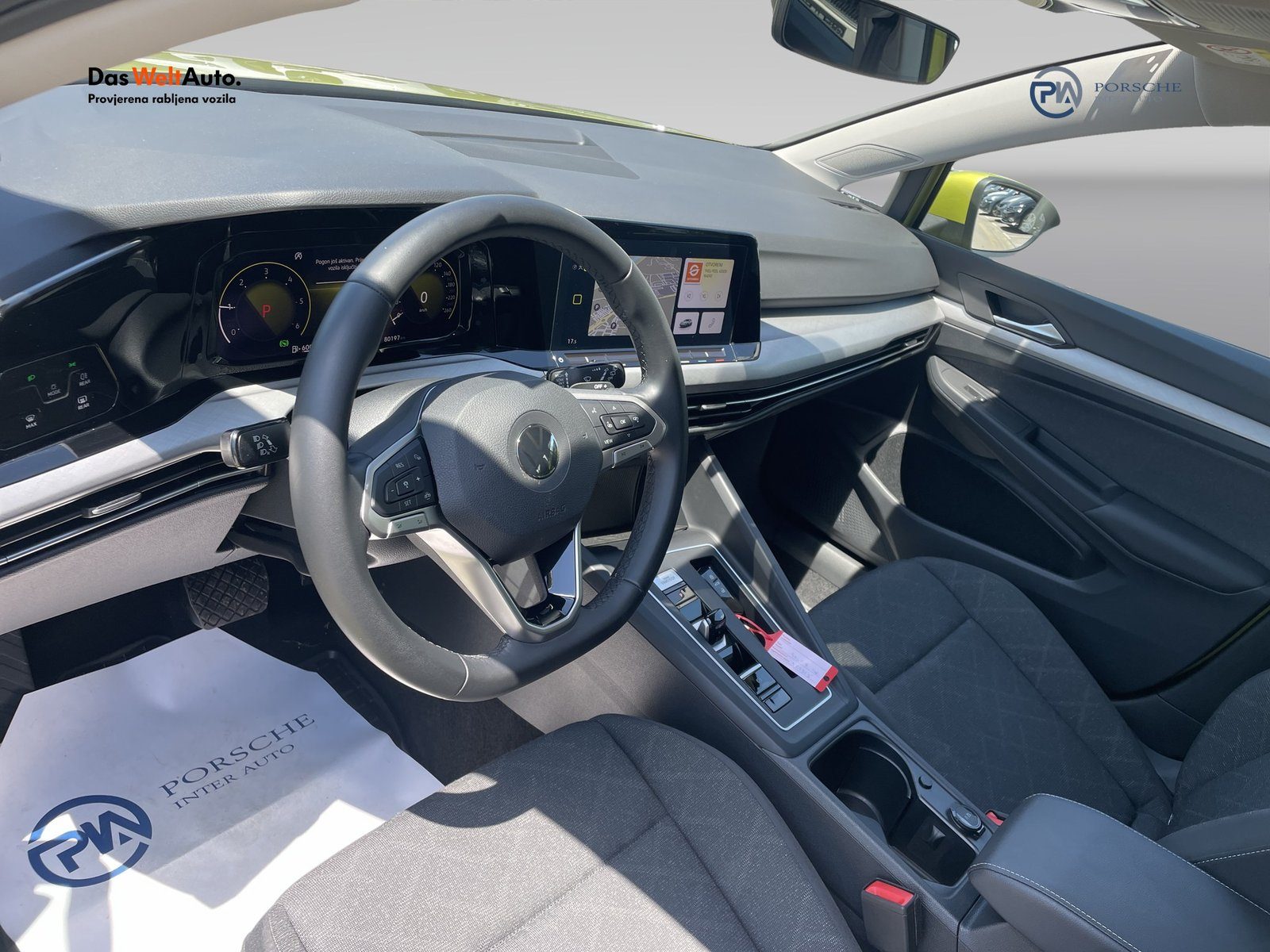 2023 Volkswagen Golf Variant — fotografija 11