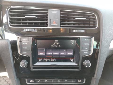 2014 Volkswagen Golf — sličica 9
