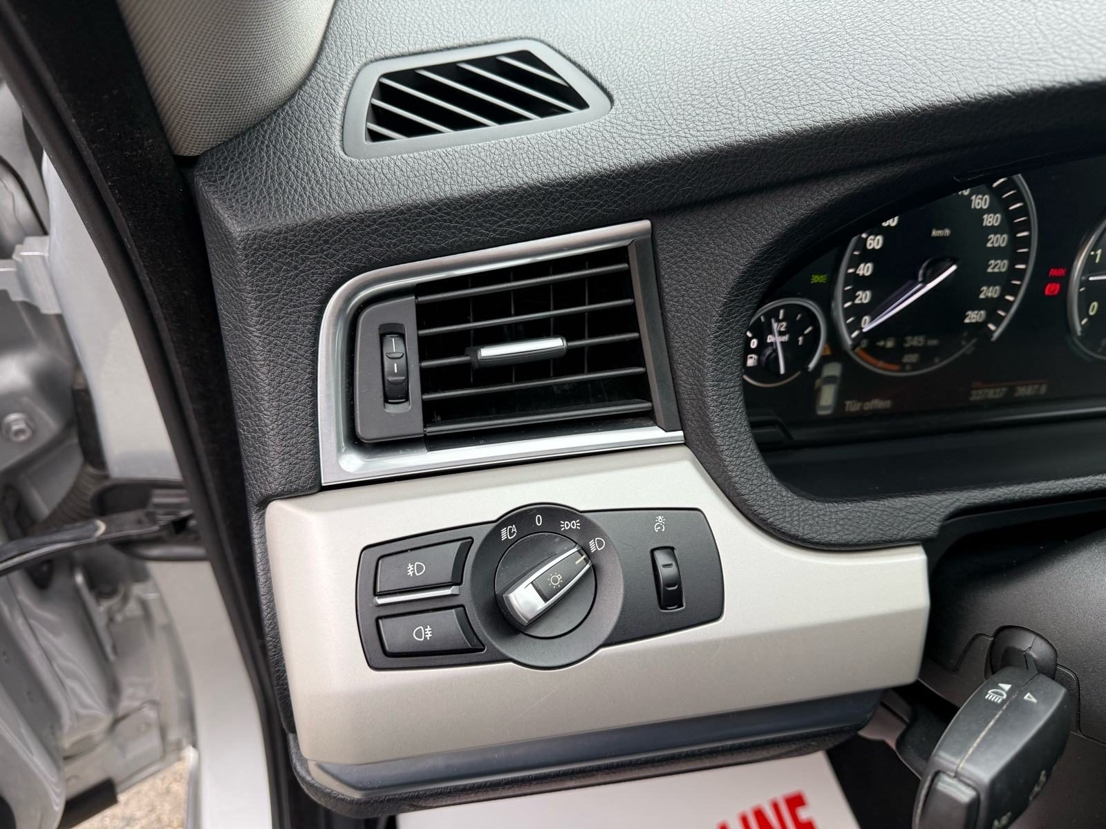 2009 BMW Serija 5 — fotografija 17