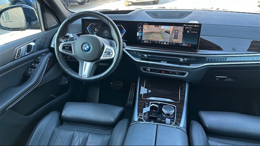 2025 BMW X5 — fotografija 14