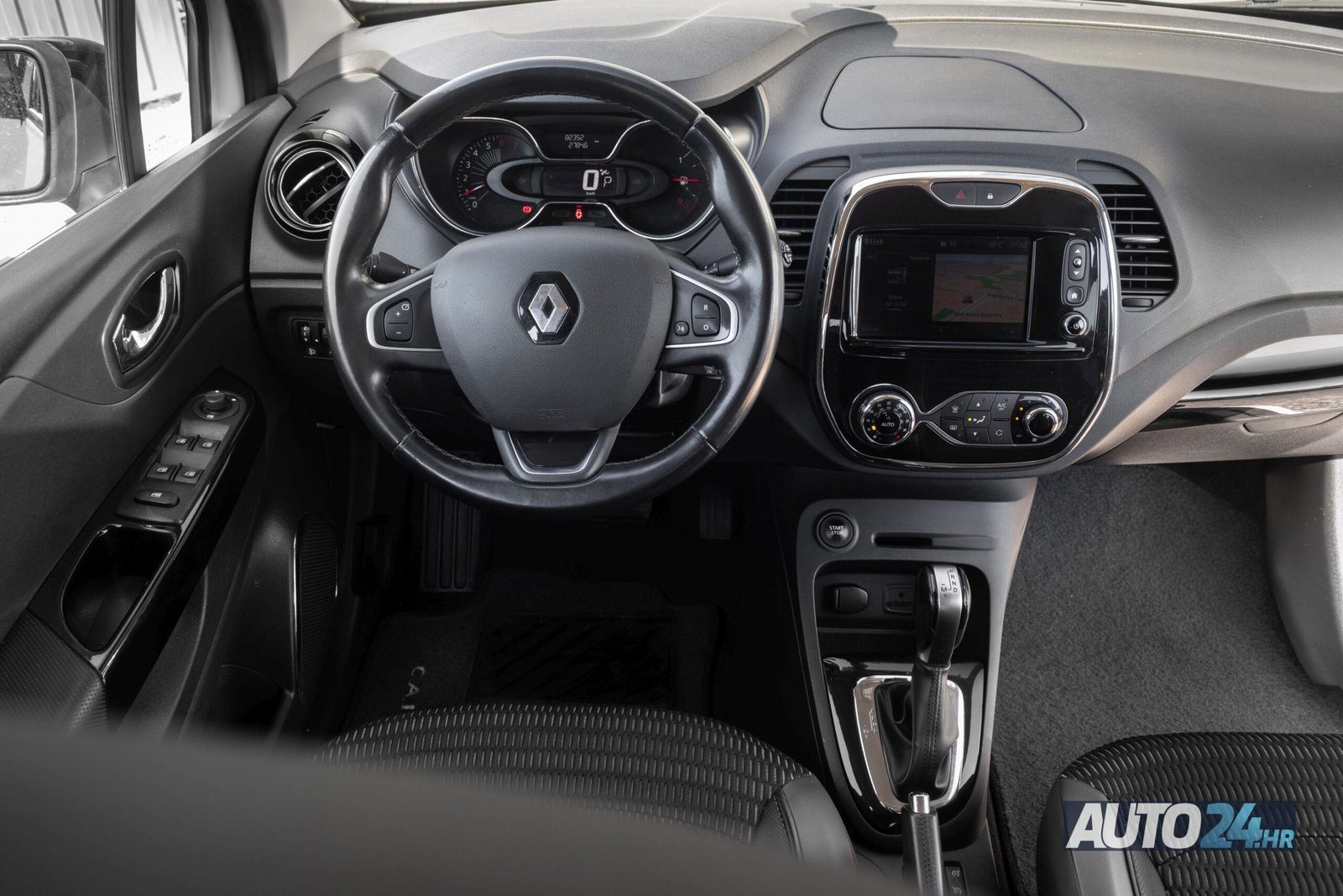 2017 Renault Captur Energy Hipnotic — fotografija 6