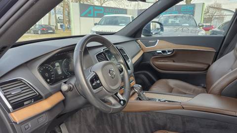 2018 Volvo XC90 — sličica 11