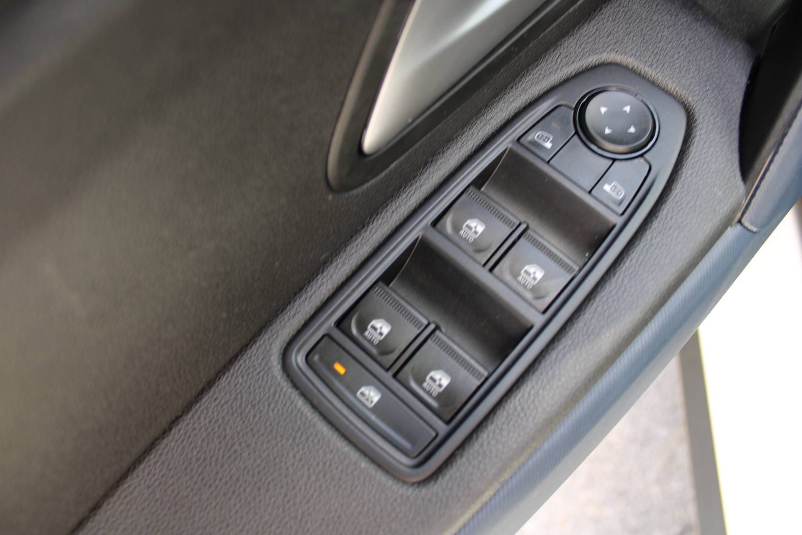 2024 Dacia Duster — fotografija 16