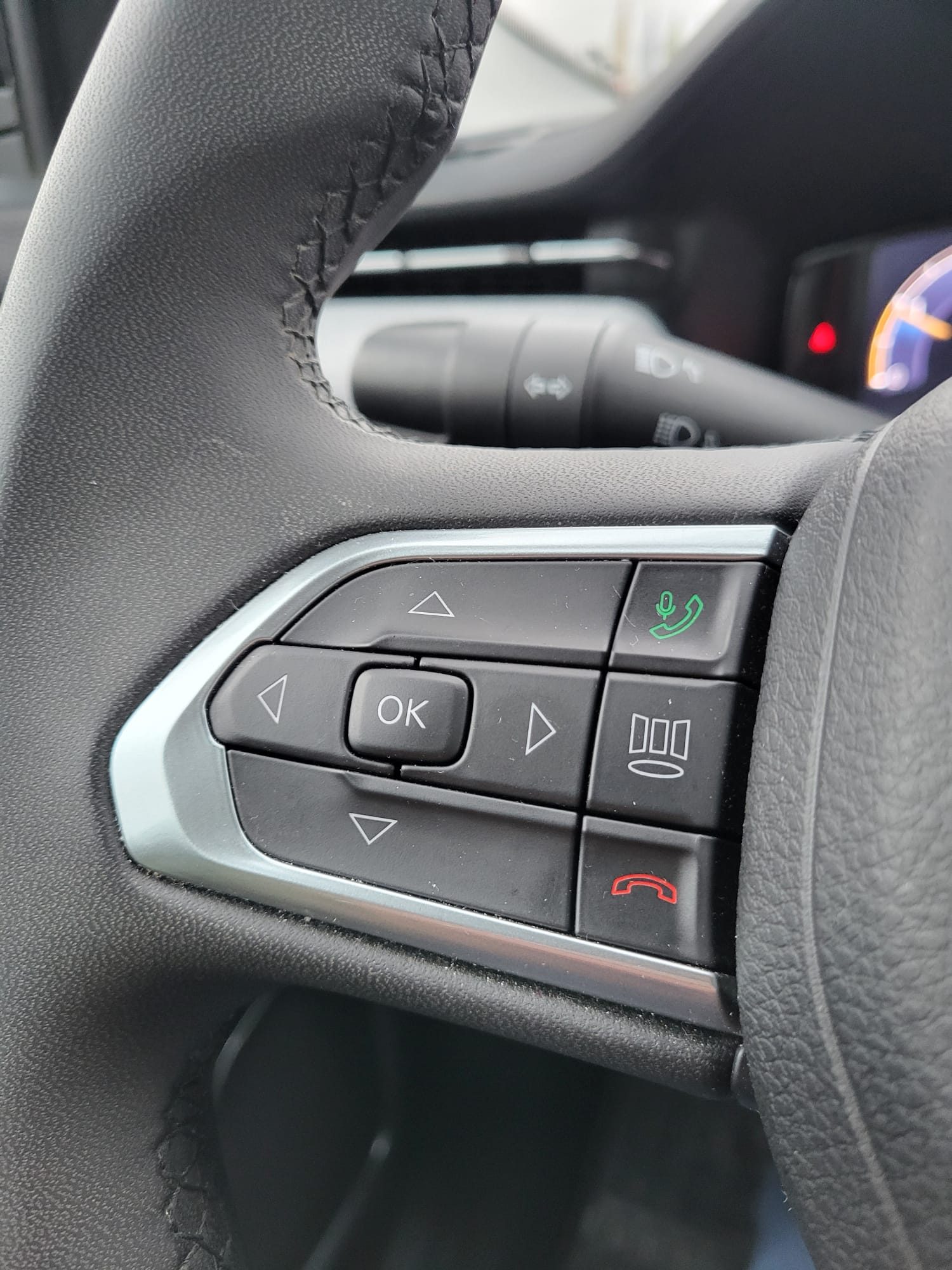 2022 Jeep Compass — fotografija 14