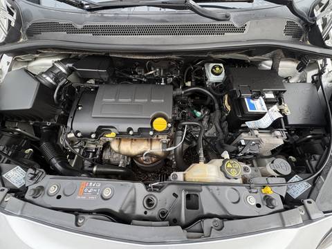 2018 Opel Corsa — sličica 9