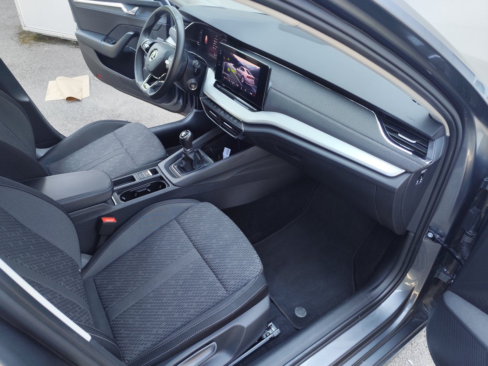 2024 Škoda Octavia — fotografija 16