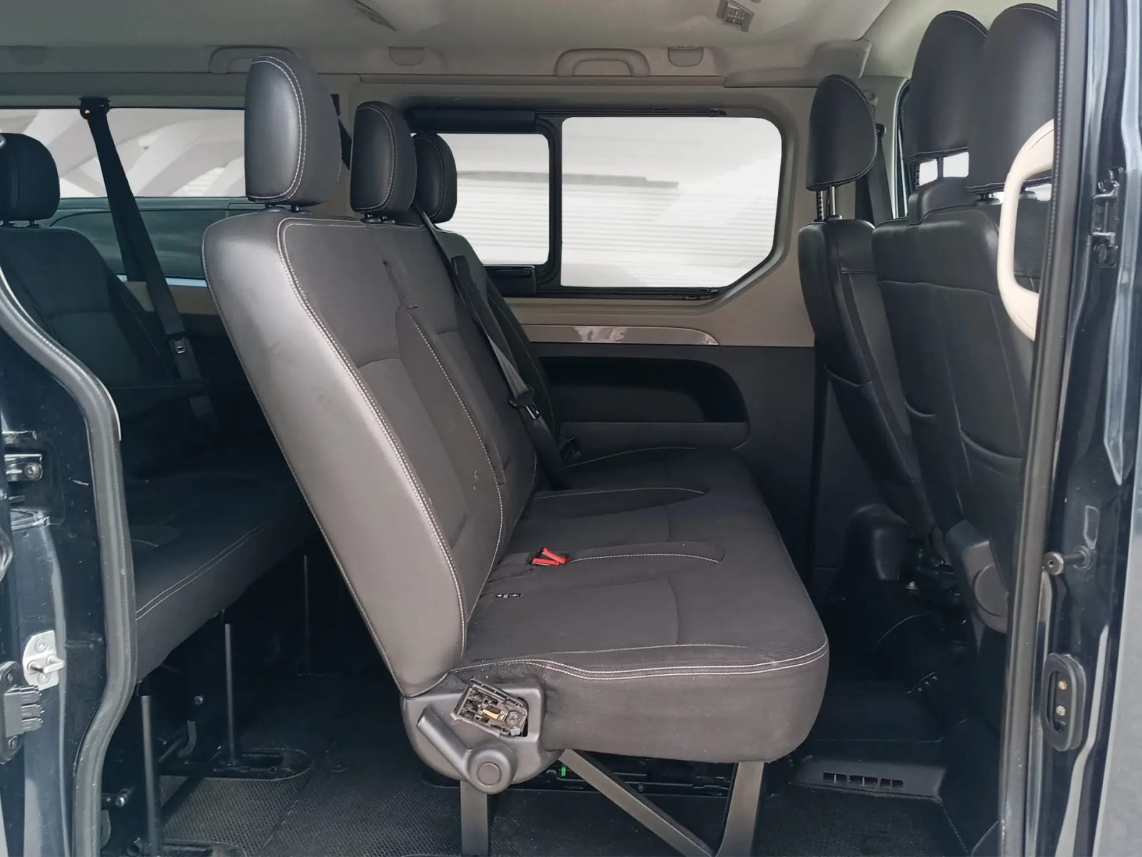 2023 Renault Trafic — fotografija 14