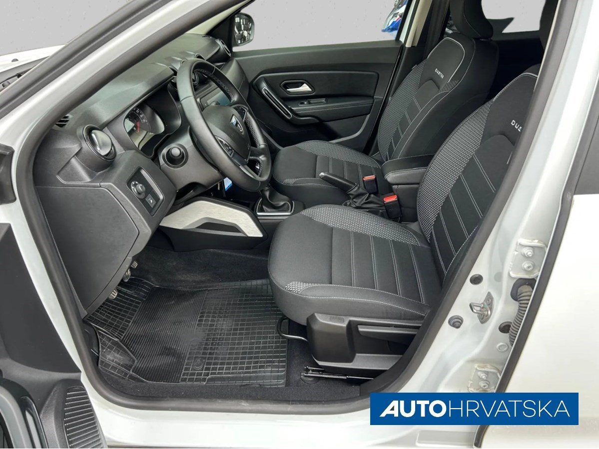 2022 Dacia Duster — fotografija 8