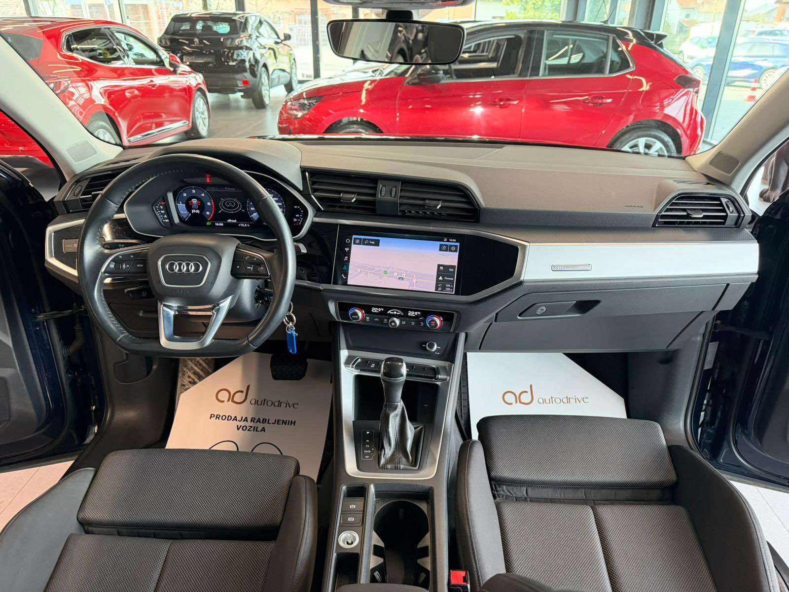2019 Audi Q3 — fotografija 15