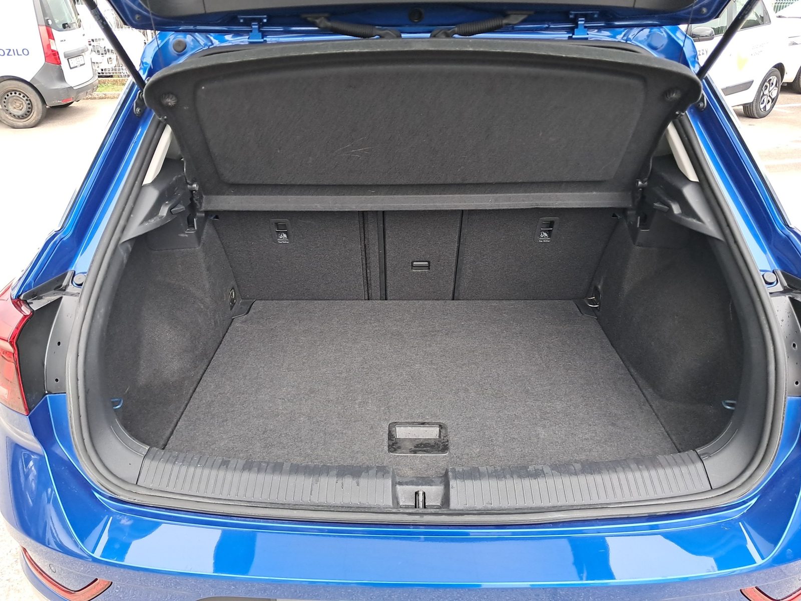 2022 Volkswagen T-Roc — fotografija 12