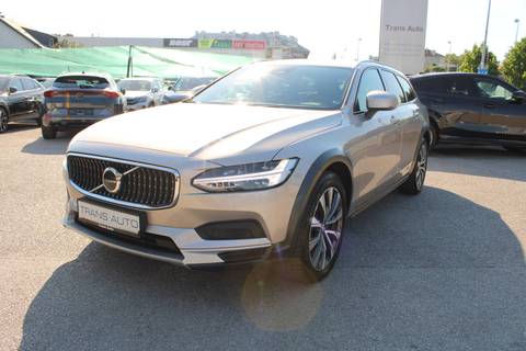 2023 Volvo V90 Cross Country