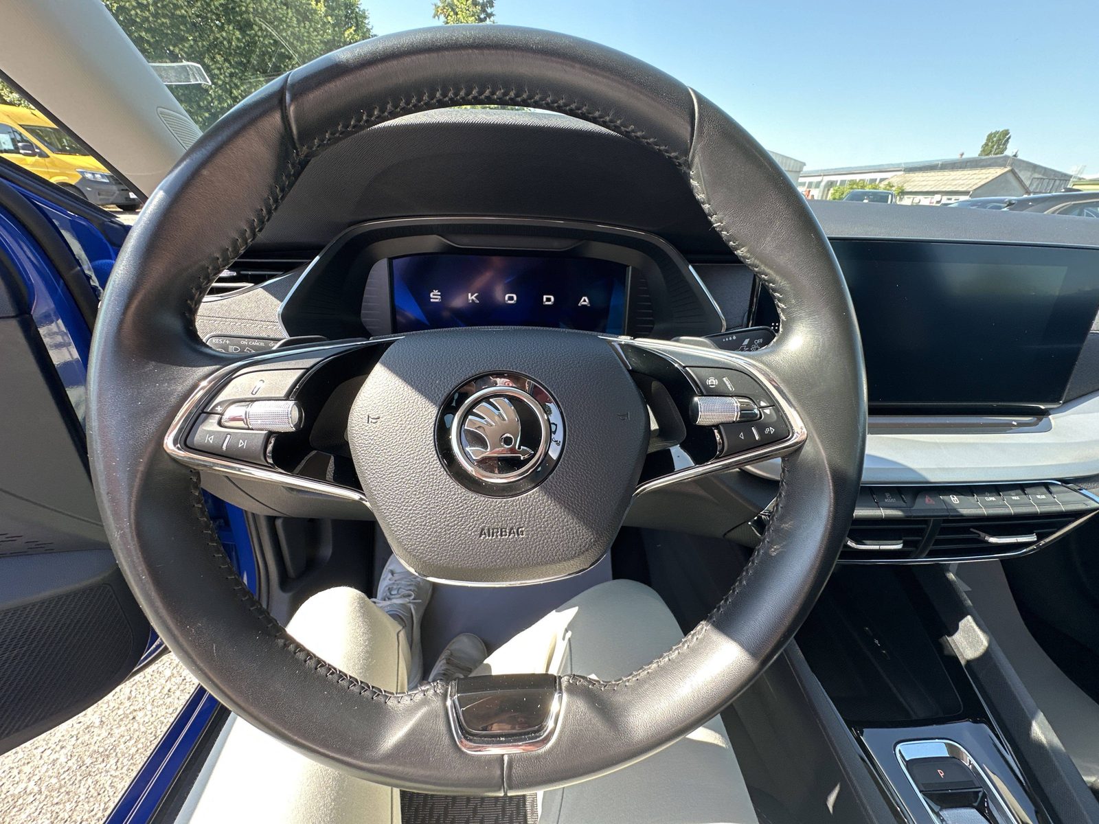 2021 Škoda Octavia — fotografija 26
