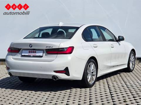 2021 BMW Serija 3 — sličica 4