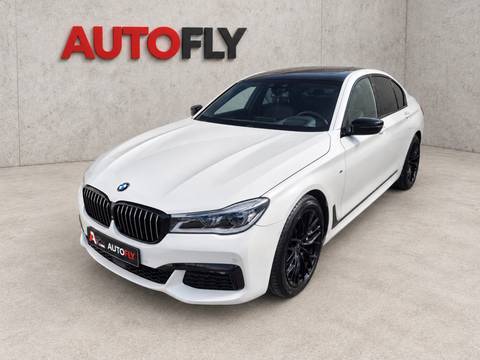 2017 BMW Serija 7 M Sport — sličica 9