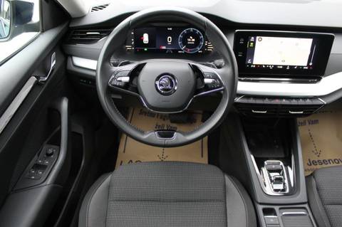 2021 Škoda Octavia Combi — sličica 8