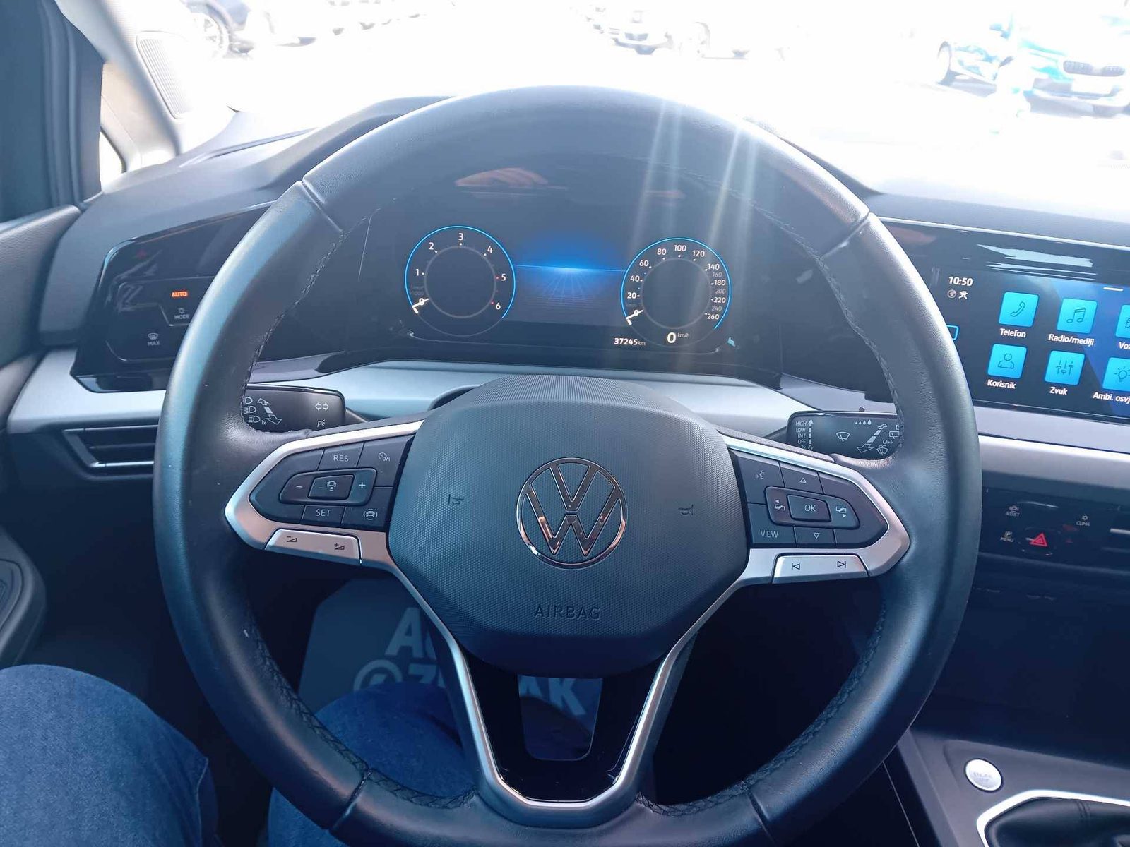 2024 Volkswagen Golf — fotografija 22