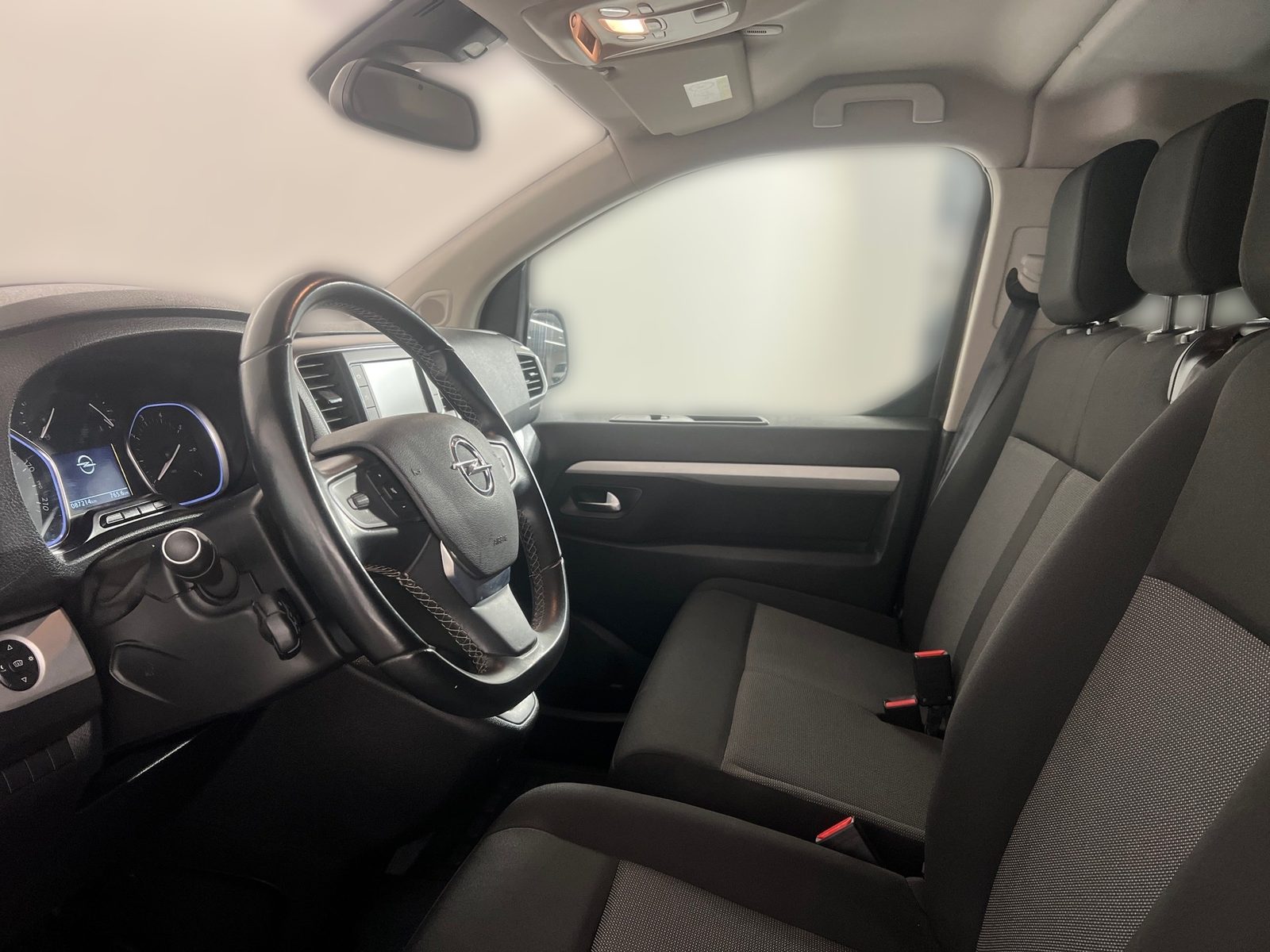 2021 Opel Zafira — fotografija 12