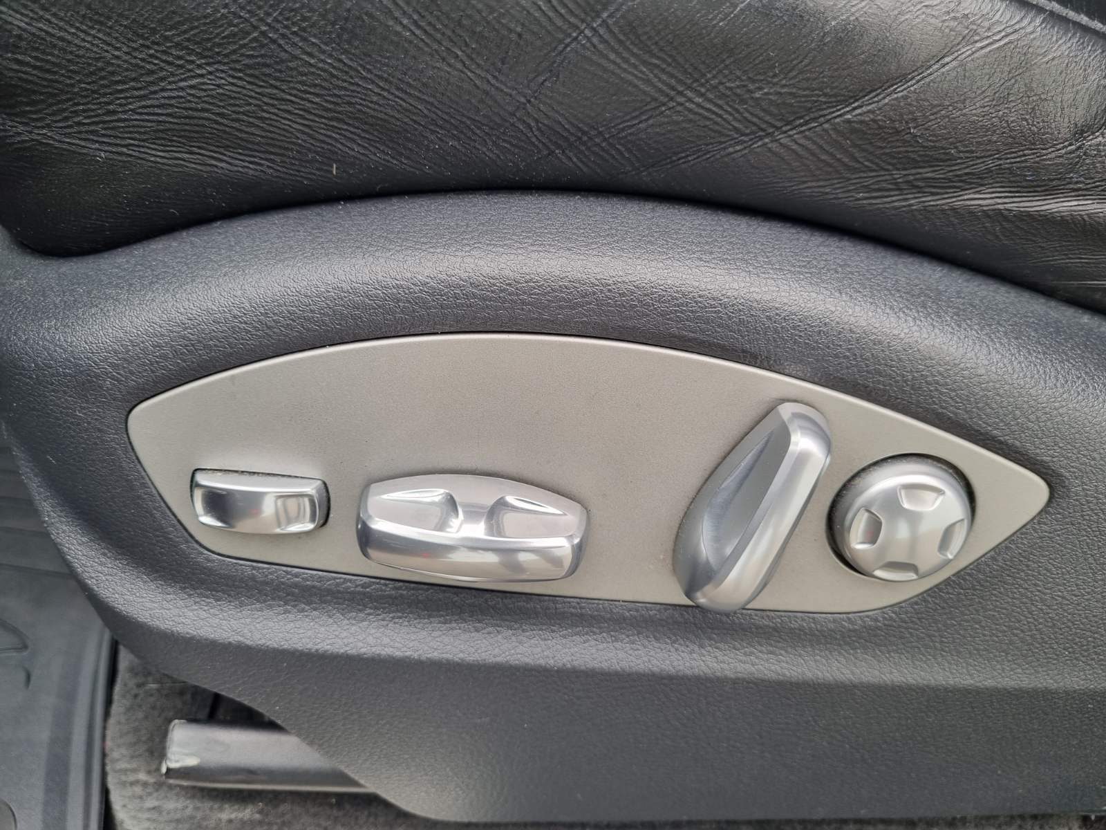 2015 Porsche Cayenne — fotografija 23