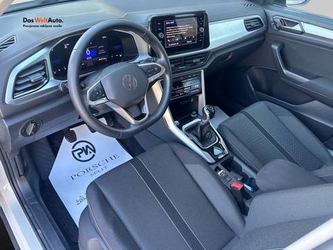 2022 Volkswagen T-Roc — sličica 10