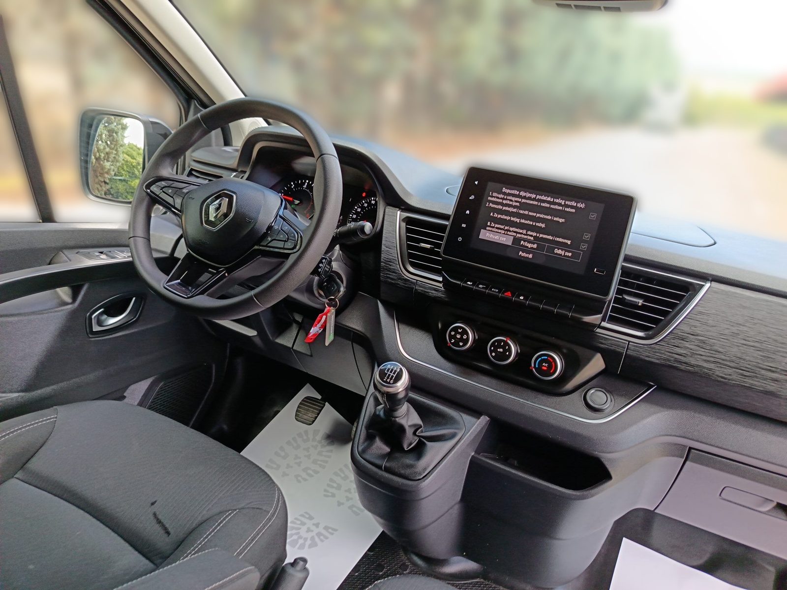 2024 Renault Trafic — fotografija 21