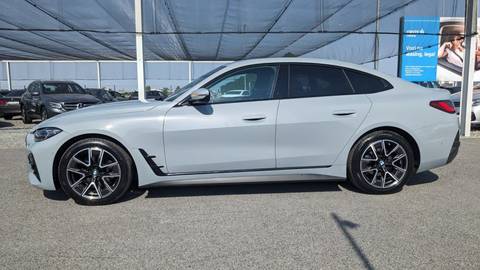 2022 BMW Serija 4 — sličica 4