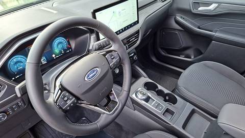 2025 Ford Kuga — sličica 6
