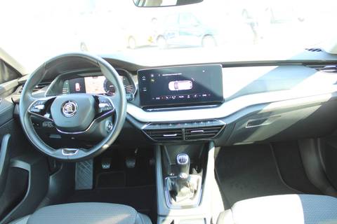 2023 Škoda Octavia Combi — sličica 13