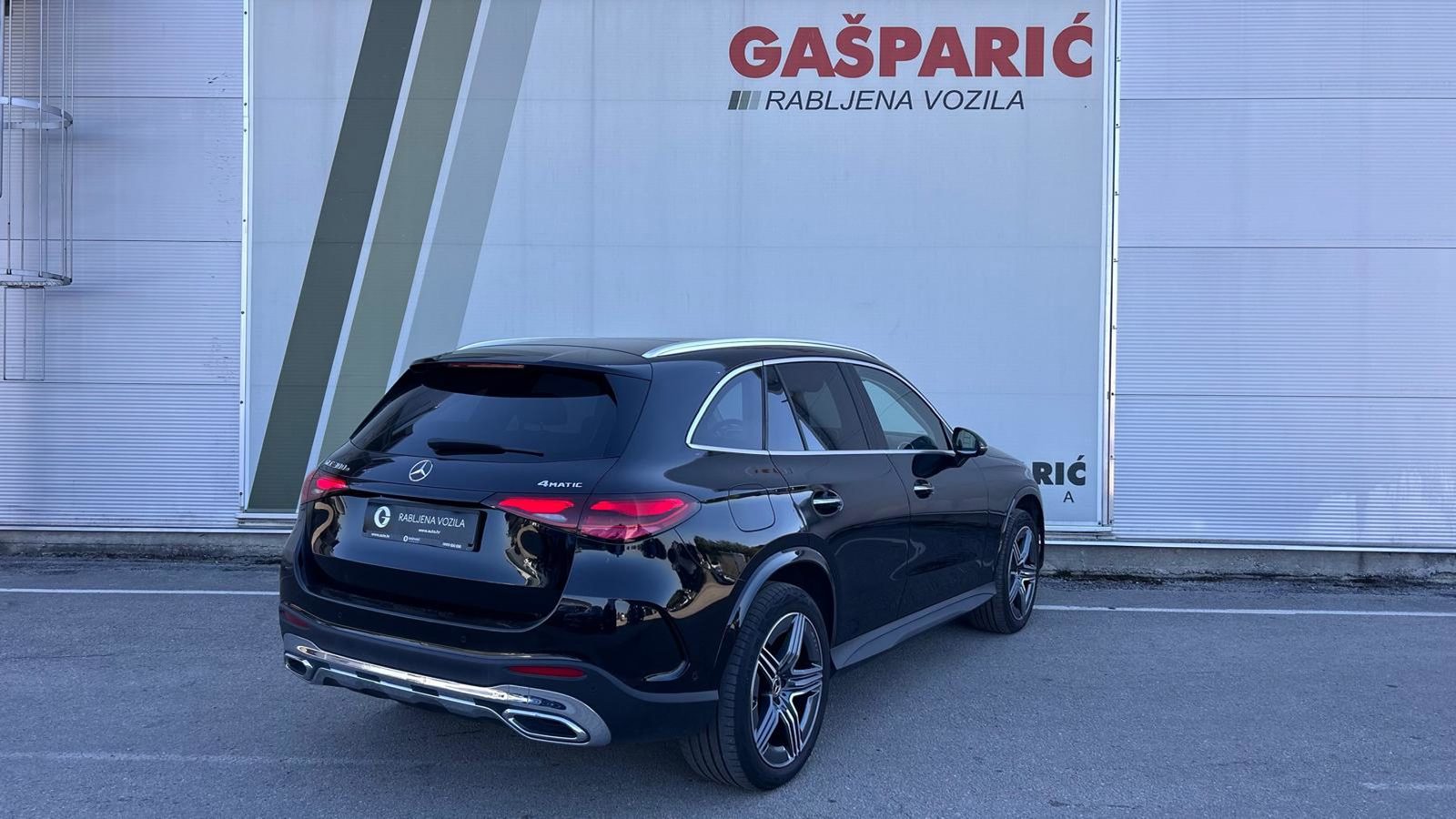 2023 Mercedes-Benz GLC — fotografija 4