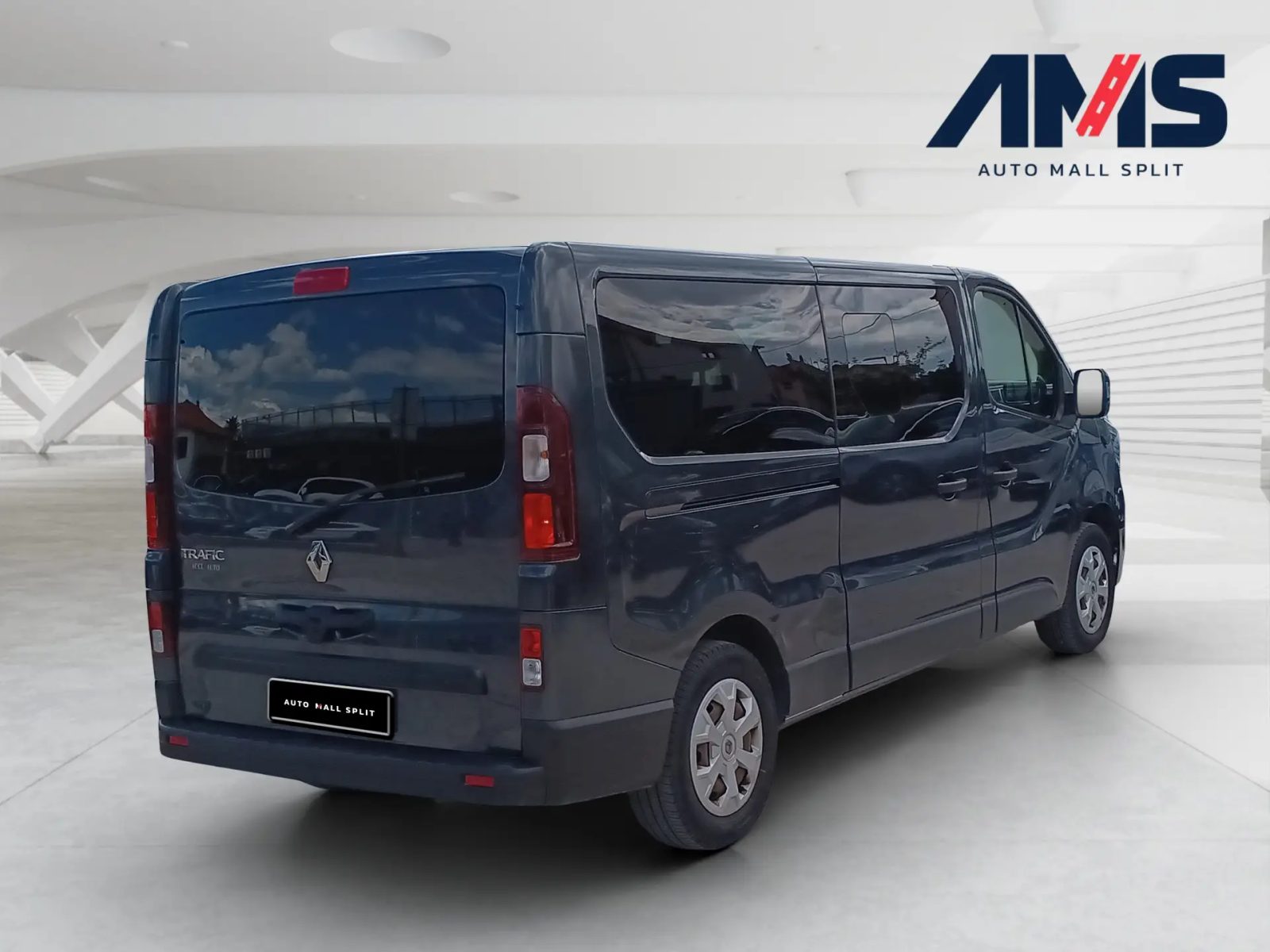 2023 Renault Trafic — fotografija 5