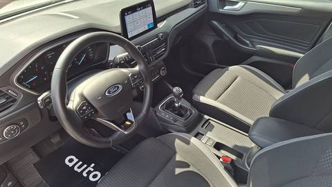 2022 Ford Focus — sličica 5