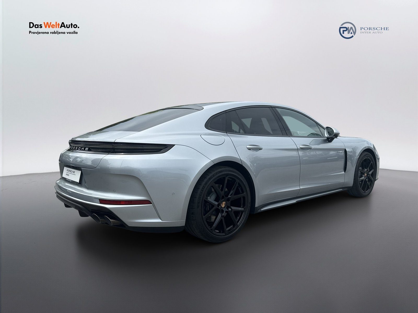 2025 Porsche Panamera — fotografija 10