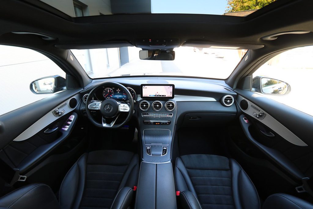 2022 Mercedes-Benz GLC AMG Line — fotografija 5