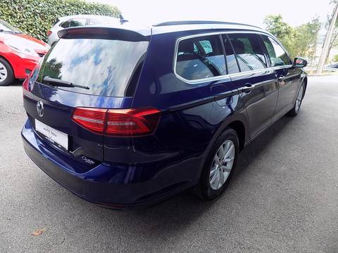 2019 Volkswagen Passat — sličica 8