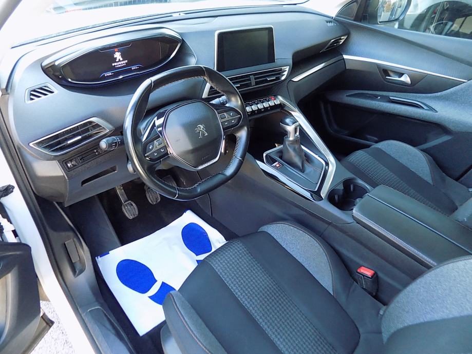 2018 Peugeot 3008 — fotografija 9