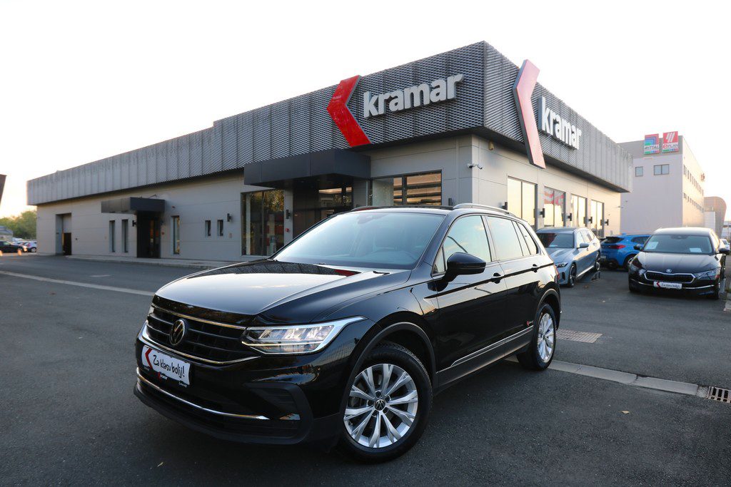 2021 Volkswagen Tiguan — fotografija 14