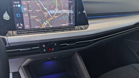 2022 Volkswagen Golf — sličica 11