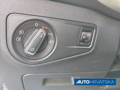 2017 Volkswagen Tiguan — sličica 13