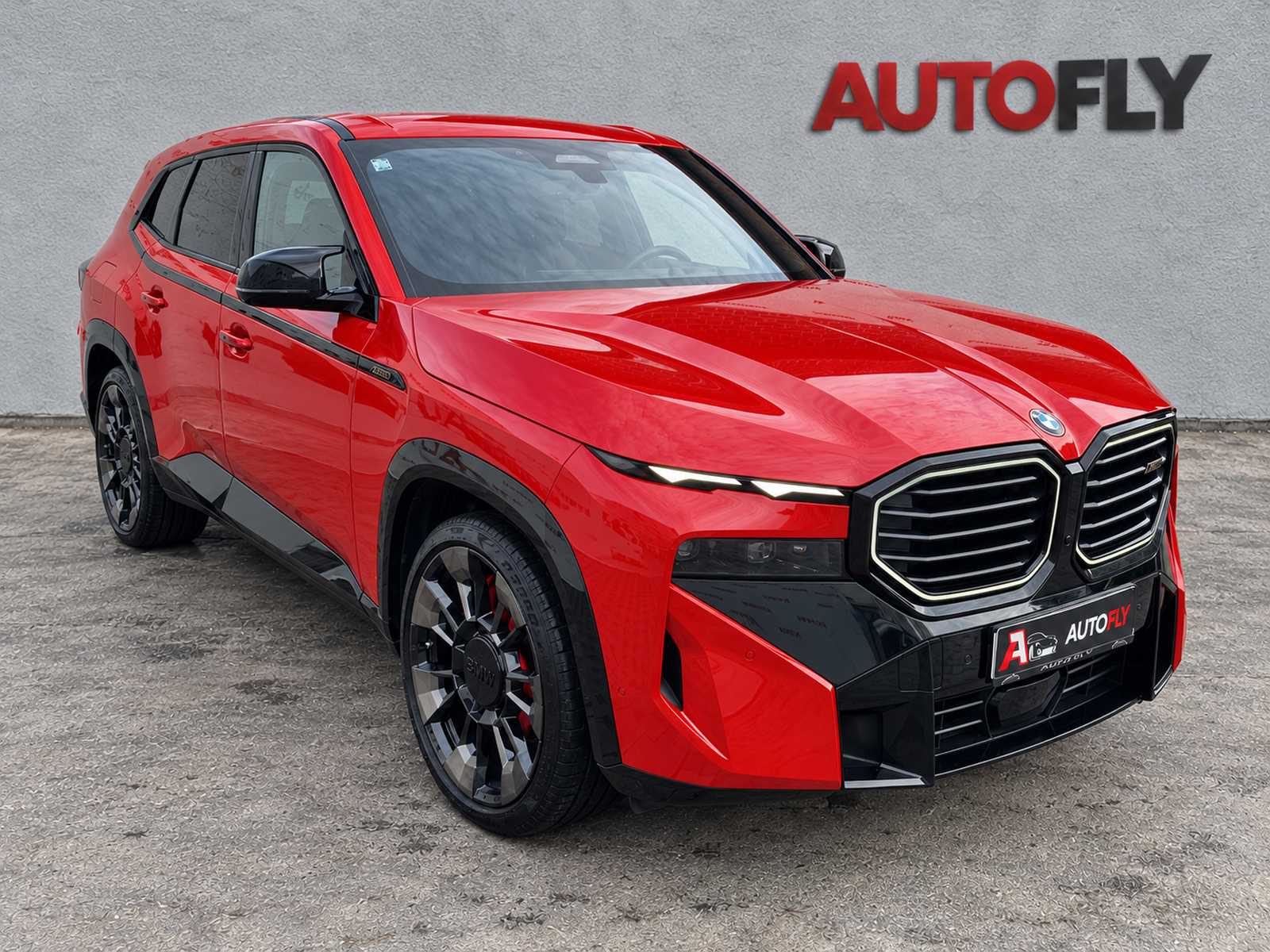 2023 BMW XM — fotografija 10