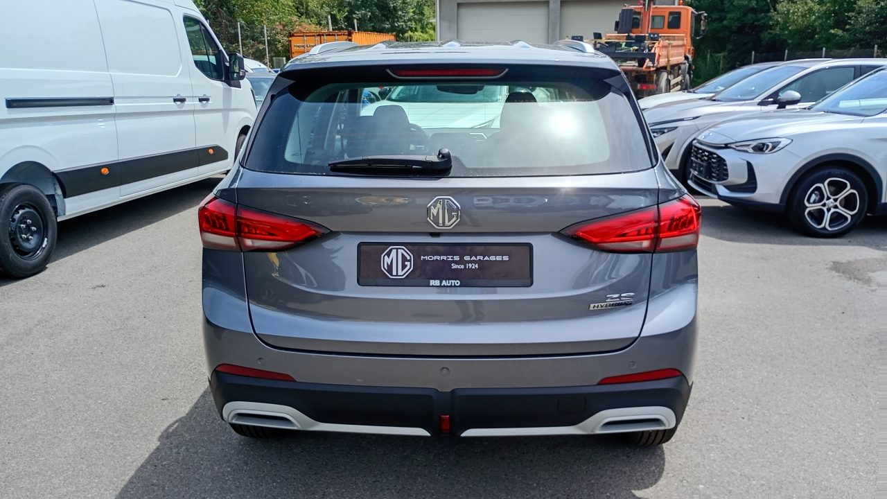 2026 MG ZS — fotografija 15