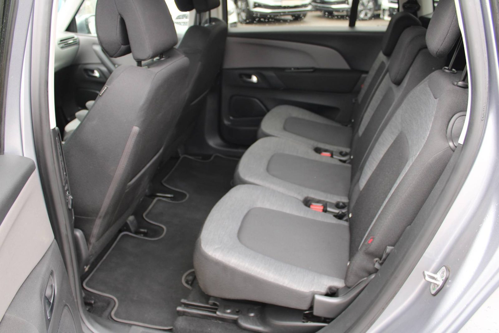2020 Citroën C4 Spacetourer — fotografija 10