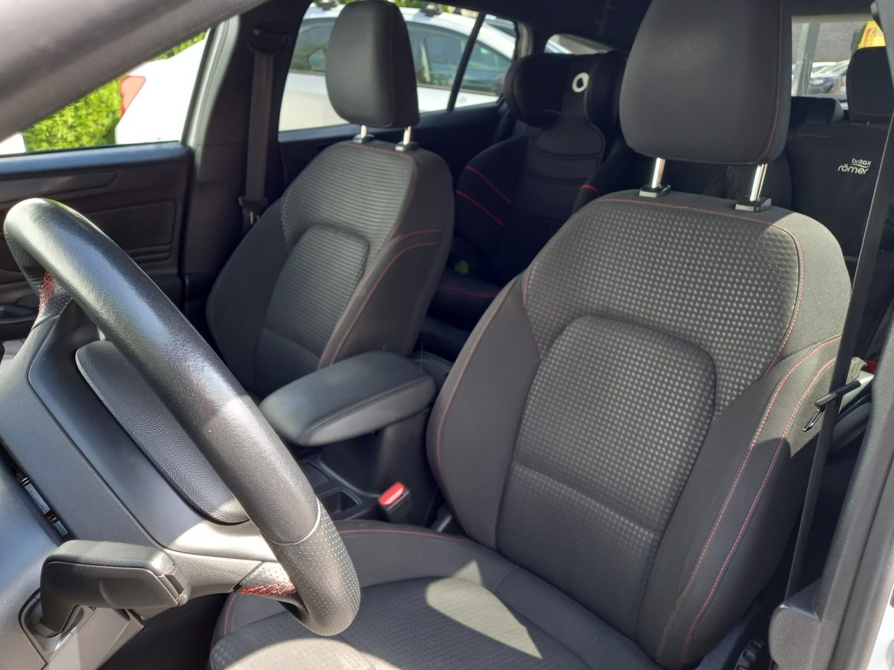 2020 Ford Focus karavan — fotografija 7