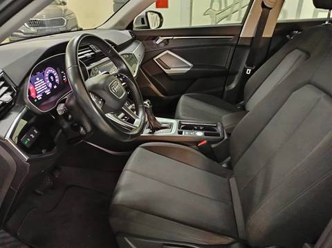 2019 Audi Q3 — sličica 10