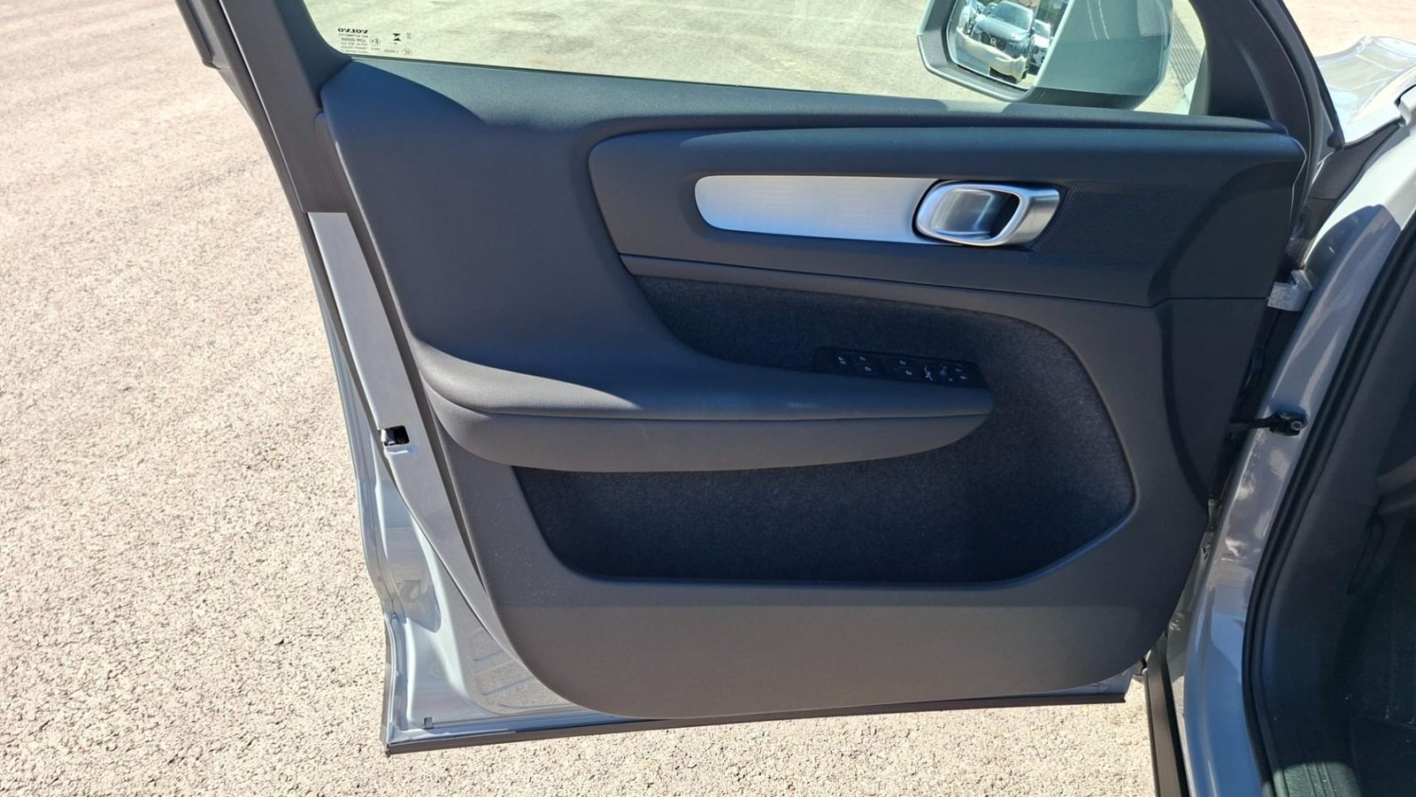 2026 Volvo XC40 — fotografija 7